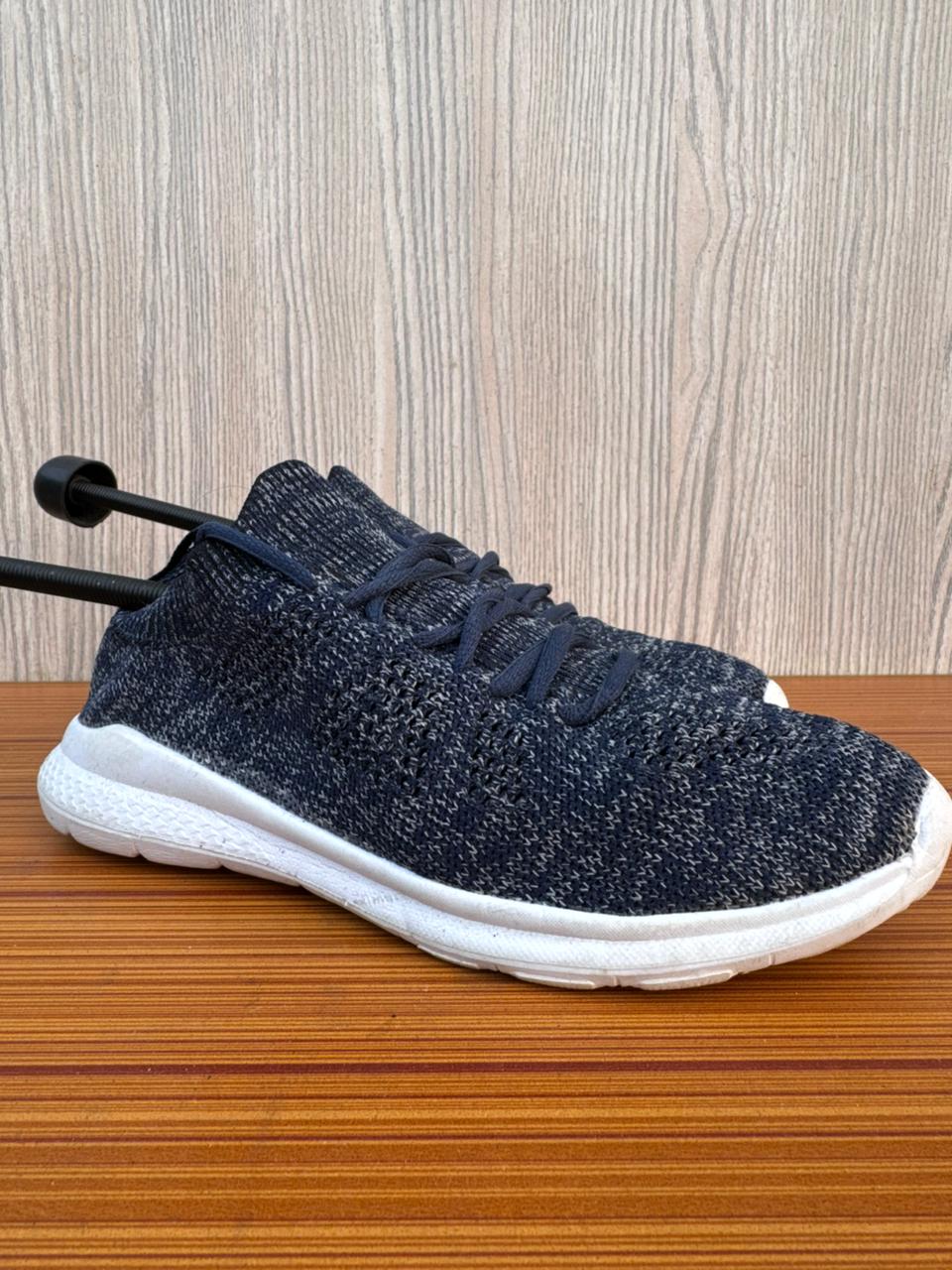 Knitted Sneakers – Lightweight & Breathable Casual Shoes