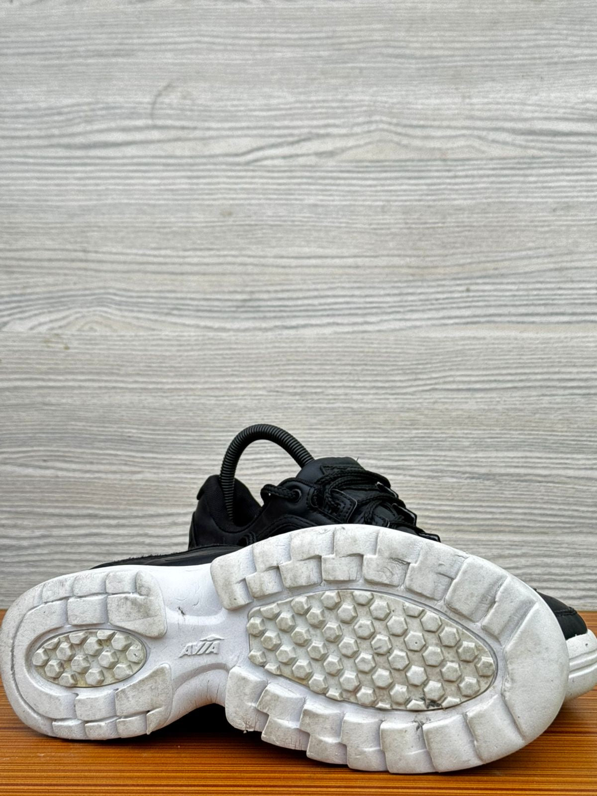 Avia – Leather Casual Sneakers with White Soft Sole