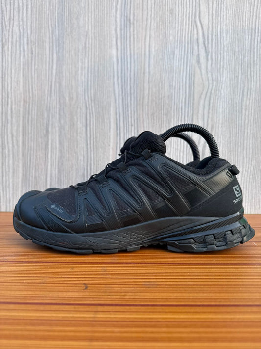 Salomon XA Pro 3D – Trail Running & Outdoor Shoes